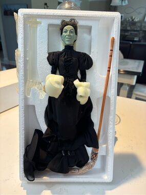 Collectible Wicked Witch of the West- new in box!
